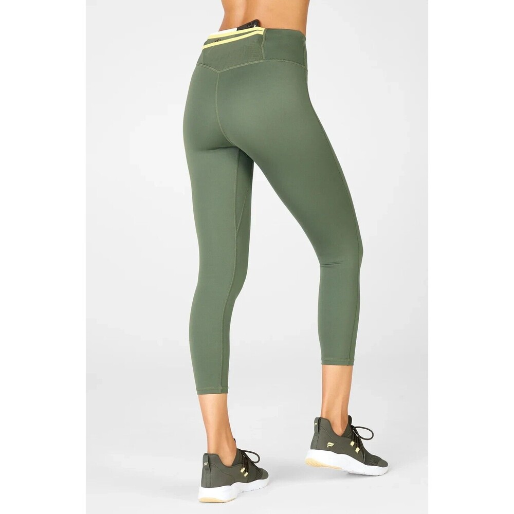 Fabletics Trinity Motion365 High Waisted Pocket Capri Leggings Size Medium Green
